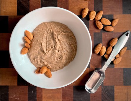 Homemade Almond Butter (Almond Butter in a Vitamix)